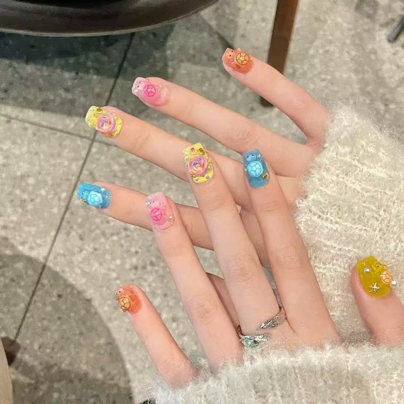 Resin Art And Decor - 100個のミニカラフルタートルレジンチャーム、フラットバックカボション、かわいいDIYスマホケースサイドデコレーション、ネイルアート、手作りクラフトアクセサリー