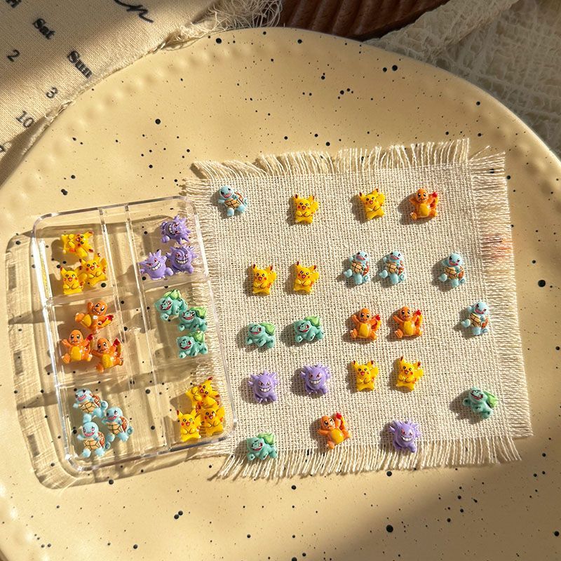 Resin Art And Decor - ポケモンネイルアートアクセサリー、かわいいミニ3Dゼニガメとゲンガーのレジン製DIY装着可能なネイルデコレーション、友達への楽しい贈り物