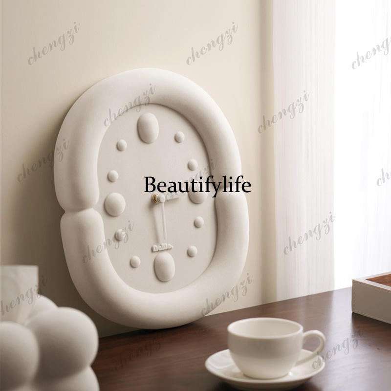 Resin Art Clock - サイレント美的壁時計リビングルームデザイナーファッションアートシンプルな北欧時計壁インテリアリロイデパレ家の装飾