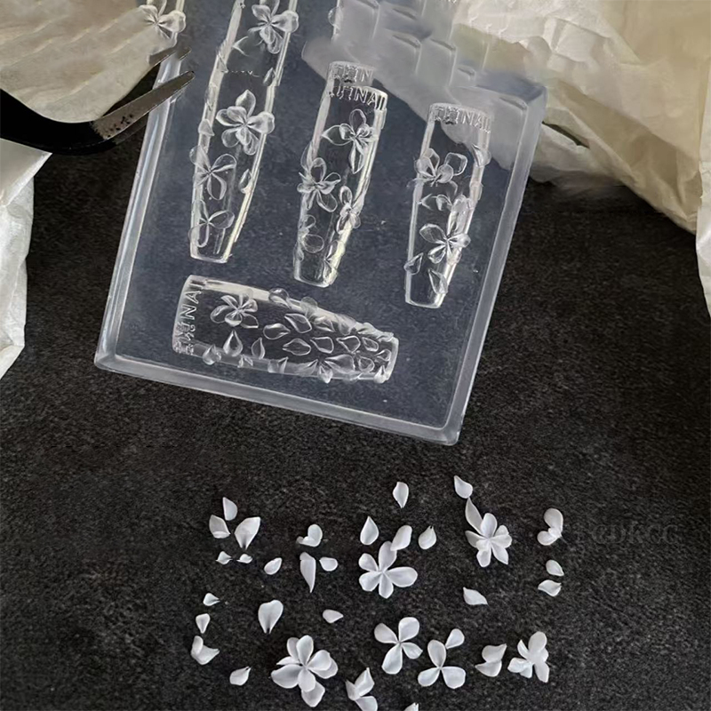 **1PC 3D 花ネイルモールド DIY シリコーンネイル - Resin Art Template のレビューと価格