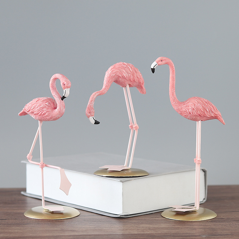 ピンクのフラミンゴの置物3個セット 熱帯鳥の卓上装飾 モダン - Resin Art Wedding Gift のレビューと価格