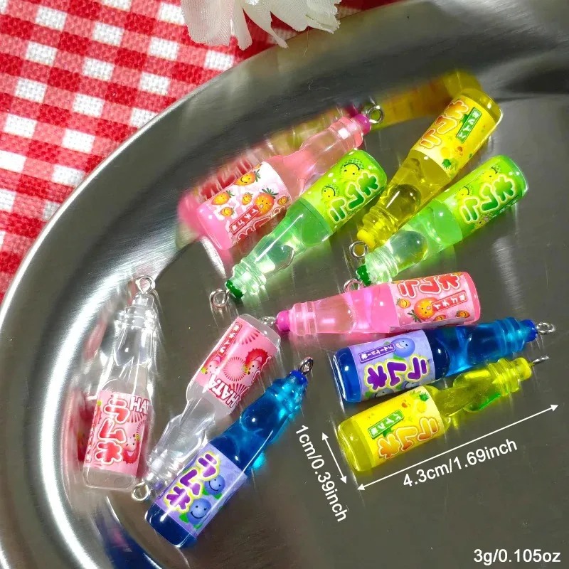 10個入り 小さなソーダボトル レジンチャーム 可愛い飲料ボ - Resin Art Bottle のレビューと価格