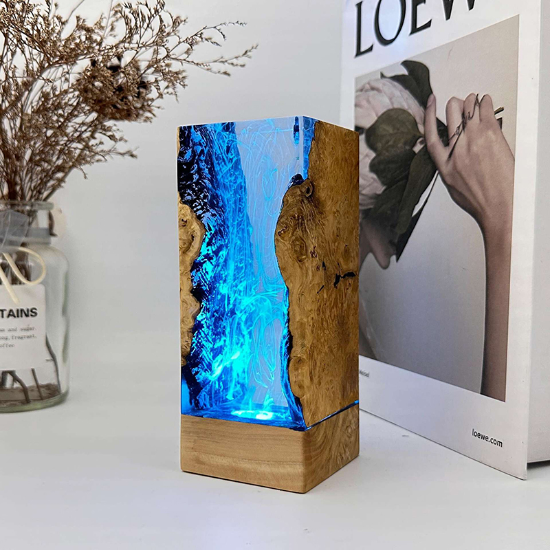 水中洞窟テーマ生物樹脂テーブルライトクリエイティブアート装飾 - Resin Art And Decor のレビューと価格
