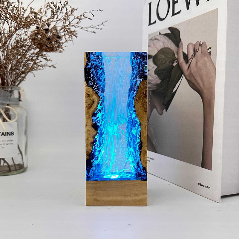 水中洞窟テーマ生物樹脂テーブルライトクリエイティブアート装飾 - Resin Art And Decor のレビューと価格