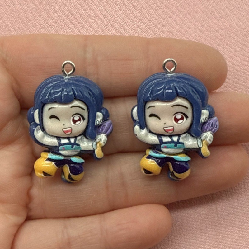 10個入り樹脂製漫画ペンダント、DIYジュエリー製作イヤリン - Resin Art Handmade のレビューと価格
