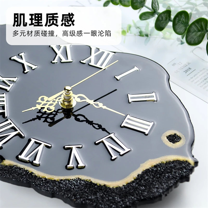 ブラッククリスタルチップゴールドエッジ不規則樹脂時計 北欧風 - Resin Art Clock のレビューと価格