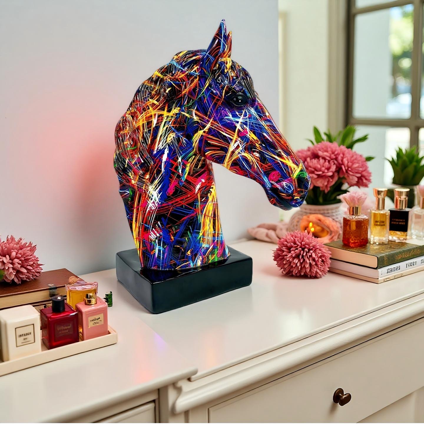 クリエイティブな樹脂製馬の頭飾り、オフィスデスクトップ装飾、 - Resin Art And Decor のレビューと価格