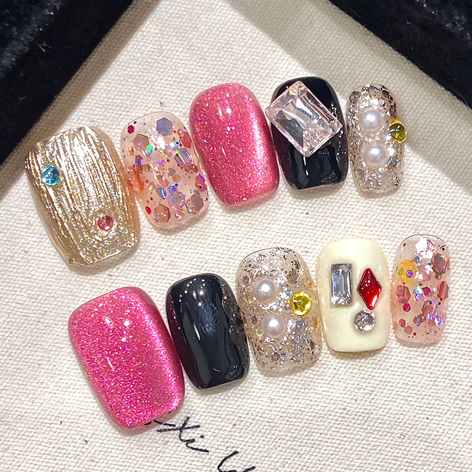 手作りのフェイクネイル,ピンクのスパンコール,猫の目,光沢の - Resin Art Glitter のレビューと価格