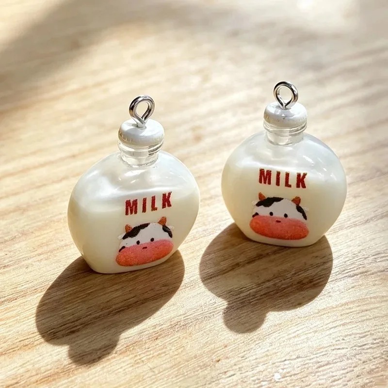 10 個の愛らしい小さな牛のミルクボトル樹脂チャームシミュレ - Resin Art Bottle のレビューと価格