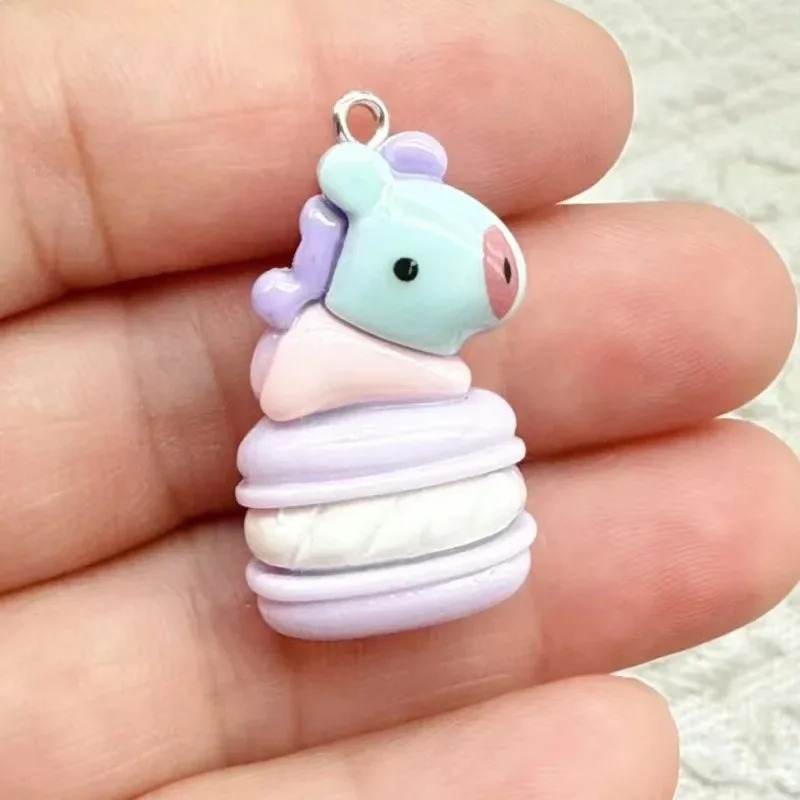 10個入りミックスカートゥーンレジンチャーム、小さな装飾ペン - Resin Art And Decor のレビューと価格