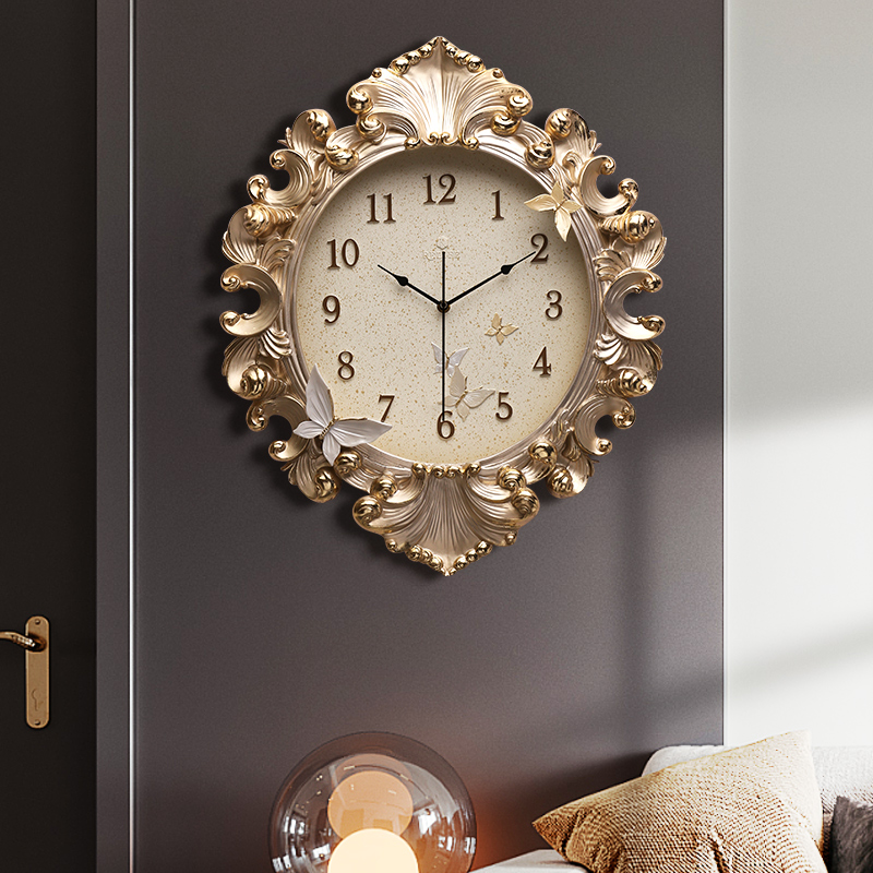 ヨーロッパスタイルの部屋の壁時計、古典的なゴールデンアートレ - Resin Art Clock のレビューと価格